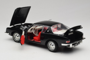 Studebaker Avanti ブラック Signature Models 1:18 STUDEBAKER001 メタル - 画像 5/8
