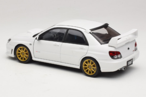 Subaru Impreza WRX STi GD ホワイト AUTOart 1:18 78682 メタル - 画像 7/8