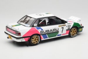 Subaru Legacy RS BC5 Group A #7 C. McRae / D. Ringer Rally Sweden 1992 Otto 1:18 OT1158 レジン - 画像 2/6
