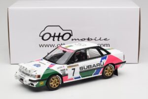 Subaru Legacy RS BC5 Group A #7 C. McRae / D. Ringer Rally Sweden 1992 Otto 1:18 OT1158 レジン - 画像 6/6