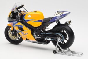 Suzuki GSX-R 1000 Team Alstare Corona Extra Y. Kagayama WSB 2005 Minichamps 1:12 122052271 メタル - 画像 5/6