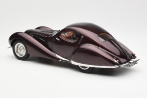 Talbot-Lago T150 C-SS Figoni & Falaschi Teardrop ダークボルドーメタリック CMC 1:18 M-179 メタル - 画像 4/6