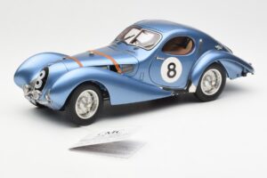 Talbot-Lago T150 C-SS #8 24 Hours of Le Mans 1939 CMC 1:18 M-167 メタル