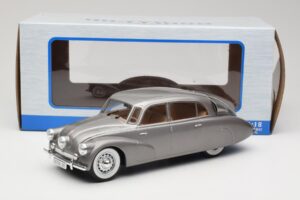 Tatra 87 グレー MCG 1:18 MCG18068 メタル - 画像 6/6