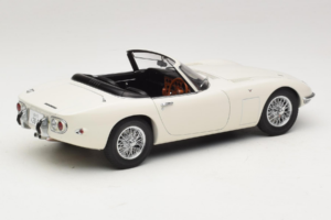 Toyota 2000 GT カブリオレ ホワイト James Bond Collection AUTOart 1:18 78731 メタル - 画像 3/8