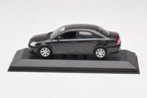 Toyota Avensis T250 ダークグレー Minichamps 1:43 TOYOTA003 メタル