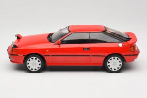 Toyota Celica GT-Four ST165 レッド IXO 1:18 18CMC001 メタル - 画像 3/6