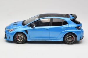 Toyota GR Corolla E210 Circuit Edition Flame Blue Otto 1:18 OT1169 レジン - 画像 3/6
