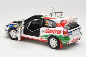 Toyota Corolla WRC #3 C. Sainz / L. Moya Safari Rally 1999 AUTOart 1:18 89982 メタル - 画像 5/8