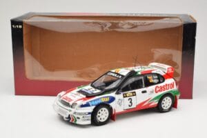 Toyota Corolla WRC #3 C. Sainz / L. Moya Safari Rally 1999 AUTOart 1:18 89982 メタル - 画像 8/8