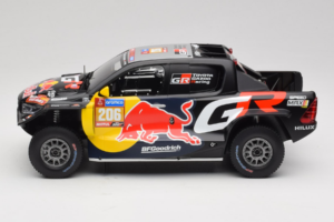 Toyota GR DKR Hilux Evo #206 L. Moraes / A. Monleon Rally Dakar 2024 IXO 1:18 18RMC238A メタル - 画像 3/6