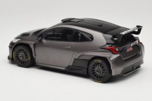 Toyota GR Yaris Rally2 グレー IXO 1:18 18CMC210 メタル - 画像 5/6