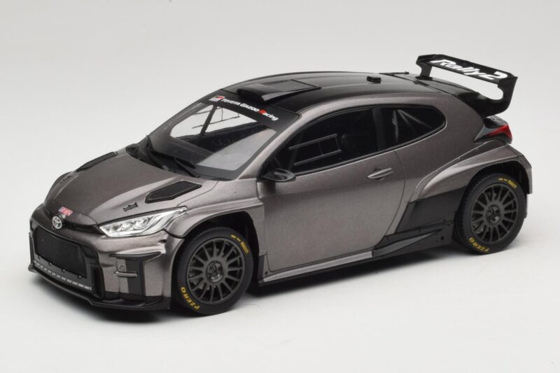 Toyota GR Yaris Rally2 グレー IXO 1:18 18CMC210 メタル