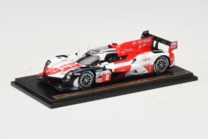 Toyota GR010 Hybrid Hypercar #8 S. Buemi / B. Hartley / R. Hirakawa Toyota Gazoo Racing 24 Hours of Le Mans 2023 Spark 1:43 T - 画像 3/4