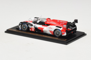 Toyota GR010 Hybrid Hypercar #8 S. Buemi / B. Hartley / R. Hirakawa Toyota Gazoo Racing 24 Hours of Le Mans 2023 Spark 1:43 T - 画像 4/4
