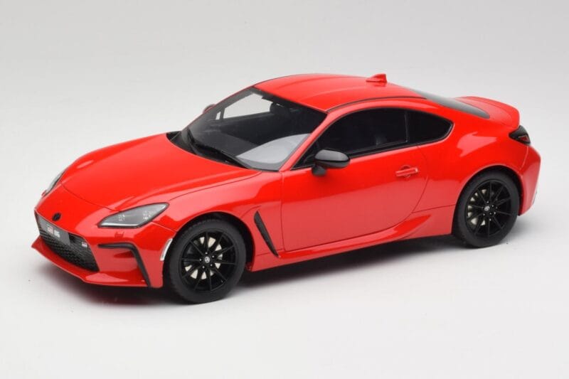 Toyota GR86 ZN8 イグニッションレッド Otto 1:18 OT470 レジン