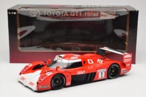 Toyota GT-One TS020 GT1 #1 M. Brundle / E. Collard / V. Sospiri 24 Hours of Le Mans 1999 AUTOart 1:18 89986 メタル - 画像 6/6