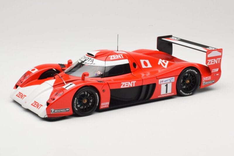 Toyota GT-One TS020 GT1 #1 M. Brundle / E. Collard / V. Sospiri 24 Hours of Le Mans 1999 AUTOart 1:18 89986 メタル