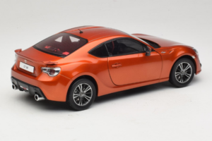 Toyota GT86 レッド Century Dragon 1:18 CD01 メタル - 画像 3/8