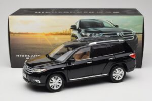 Toyota Highlander XU40 ブラック Paudi Model 1:18 2043612-B1 メタル - 画像 8/8