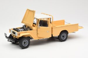 Toyota Land Cruiser Pickup ベージュ Kyosho 1:18 08958BE メタル - 画像 2/8