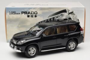 Toyota Land Cruiser Prado J150 ブラック Paudi Model 1:18 623132-BK メタル - 画像 8/8