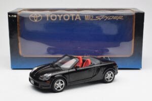 Toyota MR2 Spyder W30 ブラック LHD AUTOart 1:18 78714 メタル - 画像 8/8
