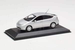 Toyota Prius シルバー Minichamps 1:43 TOYOTA005 メタル - 画像 2/4