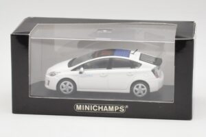 Toyota Prius XW30 スーパーホワイト Minichamps 1:43 PRIUS001 メタル - 画像 4/4
