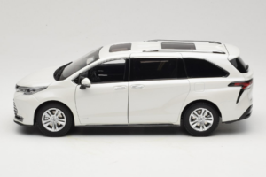 Toyota Sienna XL30 ホワイト OEM 1:18 TOYOTA013 メタル - 画像 4/8