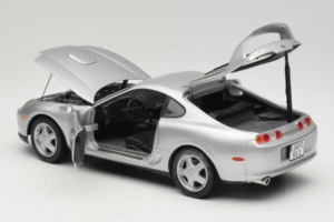Toyota Supra A80 シルバー Kyosho 1:18 8847 メタル - 画像 5/8