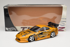 Toyota Supra A80 ゴールド Tunerz Edition Hot Wheels 1:18 B6091 メタル - 画像 7/7