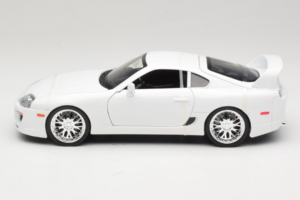 Toyota Supra Mk4 ホワイト Fast & Furious Jada 1:18 97509 メタル - 画像 3/6