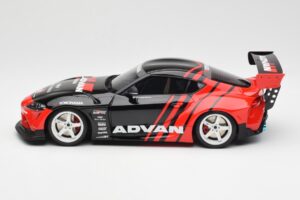 Toyota GR Supra A90 Advan GT Spirit 1:18 GT889 レジン - 画像 3/6