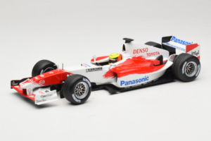 Toyota TF105 #17 R. Schumacher Panasonic Toyota Racing Showcar 2005 Minichamps 1:18 100050087 メタル