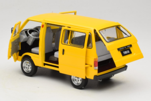 Toyota TJ110 Tianjin Huali イエロー OEM 1:18 TOYOTA014 メタル - 画像 5/8