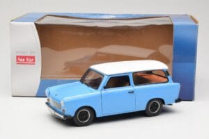 Trabant 601 エステート ブルー Sun Star 1:18 4272 メタル - 画像 8/8
