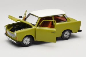 Trabant 601 グリーン Sun Star 1:18 4289 メタル - 画像 2/8