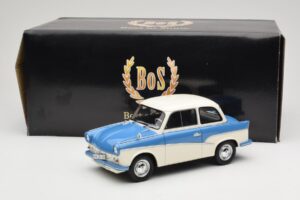 Trabant P50 ライトブルー クリーム BoS Models 1:18 BOS035 レジン - 画像 6/6