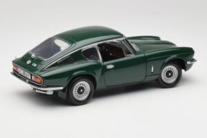 Triumph GT6 Mk3 グリーン Sun Star 1:18 1055 メタル - 画像 3/8