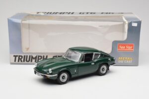 Triumph GT6 Mk3 グリーン Sun Star 1:18 1055 メタル - 画像 8/8