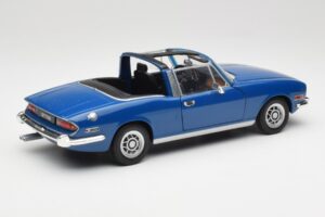 Triumph Stag Mk1 Sapphire Blue Revell 1:18 8815 メタル - 画像 3/8