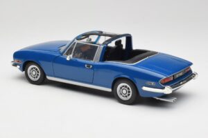 Triumph Stag Mk1 Sapphire Blue Revell 1:18 8815 メタル - 画像 7/8