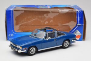 Triumph Stag Mk1 Sapphire Blue Revell 1:18 8815 メタル - 画像 8/8
