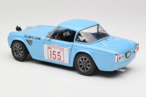 Triumph TR4 Rally Car Revell 1:18 8773 メタル - 画像 7/8