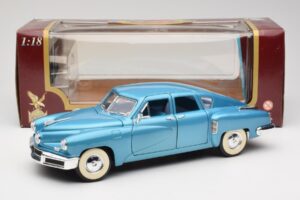 Tucker Torpedo ブルー Road Signature 1:18 92268 メタル - 画像 8/8