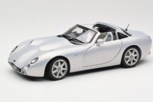 TVR Tuscan Mk2 シルバー Sun Star 1:18 4462 メタル