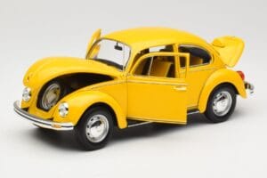 Volkswagen Beetle 1200 イエロー Minichamps 1:18 150057106 メタル - 画像 2/8