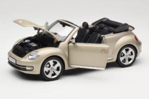 Volkswagen Beetle A5 カブリオレ グレー Kyosho 1:18 5C3099302P7W メタル - 画像 2/8