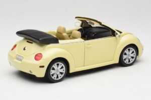 Volkswagen Beetle カブリオレ イエロー Gate 1:18 VW24108 メタル - 画像 3/8